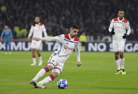 中始终强调 中始终强调